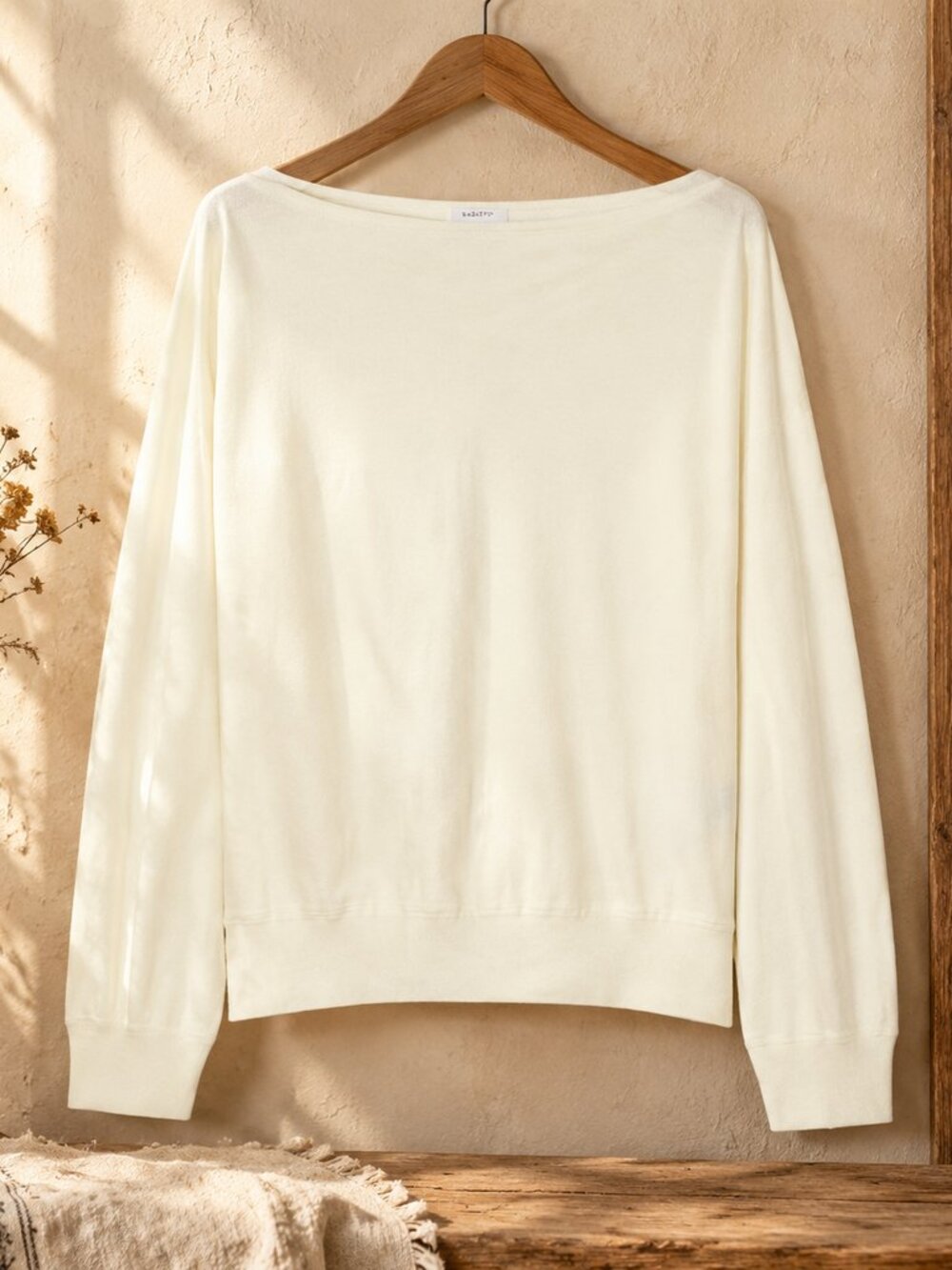 Aritzia Babaton Inspiration Sweater — Size Small